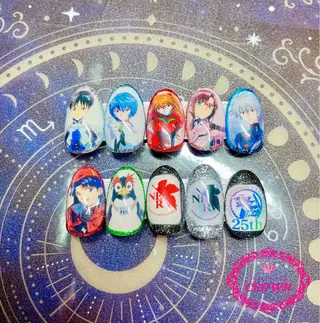 ネイル CROWN プライベートサロンのネイルデザイン