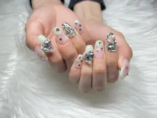 ネイル Miki 本町駅｜💅‎🤍のネイルデザイン