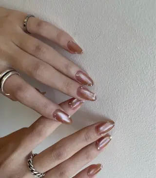 ネイル 高木 維麗絲のネイルデザイン