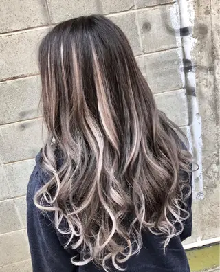 ダブルスキルエクステ /羽エクステ白石宇由のヘアスタイル