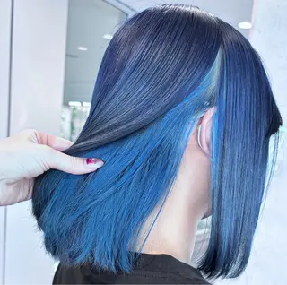 ミディアム カラー ヘアアレンジ アニメ髪・ウルフ🦇 樋口莉夏のヘアスタイル