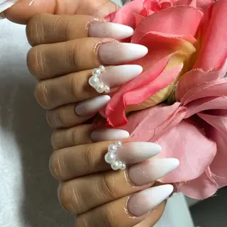 ミディアム ネイル 《LB》ラブリエ Nail&eyeのマツエク・マツパデザイン
