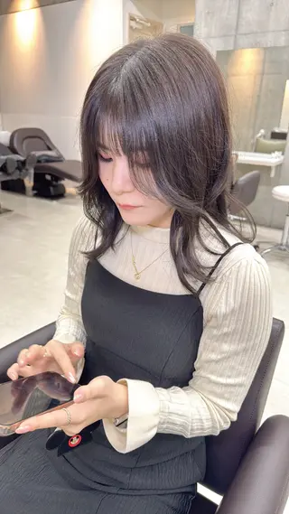 ミディアム うる艶ヘア♡韓国好き 透明感　shotaのヘアスタイル