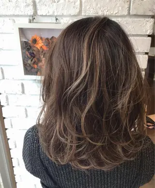 カラー 日比 貴大/ minim hairのヘアスタイル