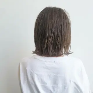 ミディアム パーマ ヘアアレンジ カラー iplus まつげ、眉毛、耳つぼのマツエク・マツパデザイン