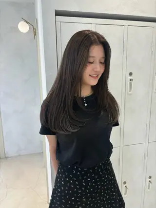 セミロング 桑本 さと子のヘアスタイル