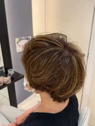 ショート カラー デザインカラー✨🦄 透明感カラー✨ヒカルのヘアスタイル