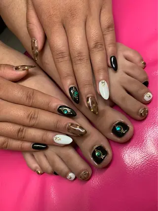 ネイル 長谷川 奈緒美のネイルデザイン