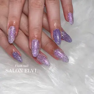 ネイル SALON ELVI.のネイルデザイン