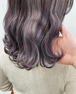 ミディアム カラー 🦄インナーカラー 🦄貫井彩花のヘアスタイル