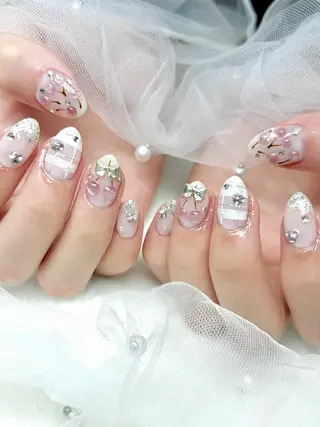 ネイル Re:gina B eautySalonのネイルデザイン