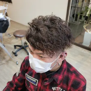 メンズ 山田 周のヘアスタイル