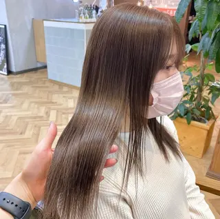 セミロング カラー パーマ ヘアアレンジ メンズ キッズ ネイル マツエク・マツパ アイブロウ 前川 朋香のヘアスタイル