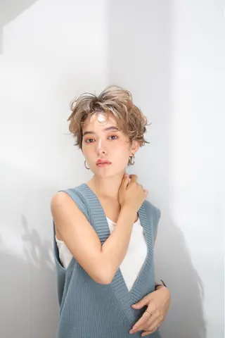 ショート カラー パーマ 朝がラクになるパーマ トウバルタイキのヘアスタイル