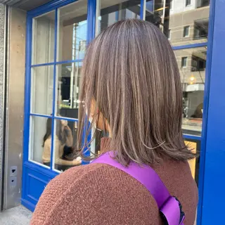 ミディアム 🫧艶髪/ブリーチ 🐳honami🫧のヘアスタイル