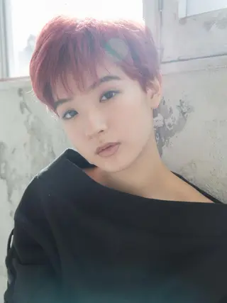 ショート カラー 池袋センターパート No.1 裕大のヘアスタイル