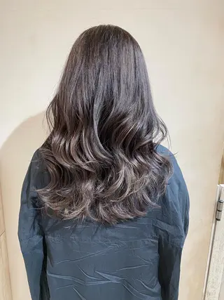 ロング カラー 顔まわりカット🌟 くびれヘア/寺門遥輝のヘアスタイル