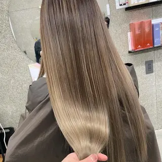 ロング カラー Lull1人美容室 バレイヤージュのヘアスタイル