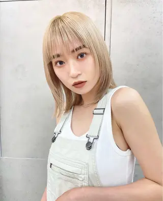 ミディアム 透明感カラー / Rio👶🏻💞のヘアスタイル