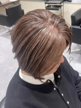ショート カラー Defi梅田 岡 宗杜のヘアスタイル