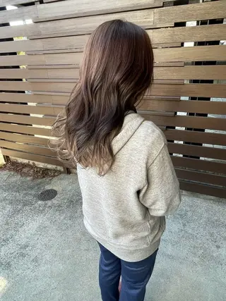 ロング カラー 日高 香織のヘアスタイル