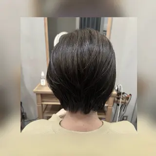 ショート カット 🌸 飯野 舞桜のヘアスタイル