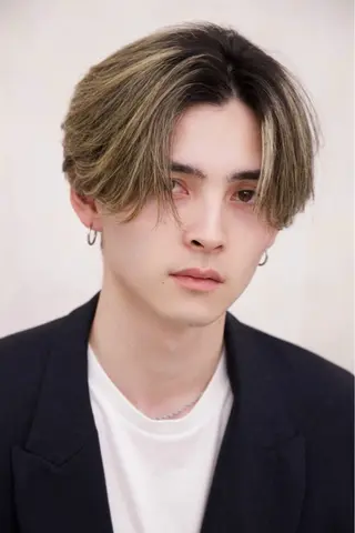 カラー メンズ メンズパーマＮｏ1 Taiyoのヘアスタイル