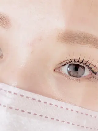 マツエク・マツパ 堀口 彩佳のヘアスタイル