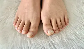 ネイル 二階堂 晴菜のネイルデザイン