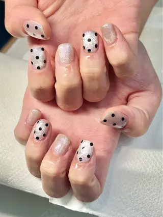 ネイル 新宿ネイルサロン ジェミディローサのネイルデザイン