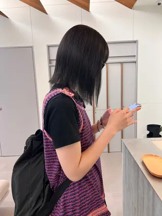 ミディアム 顔まわりカット/透け カラー/Memi🎀のヘアスタイル