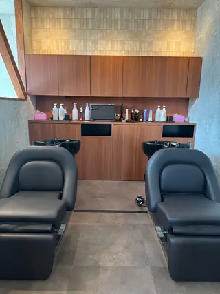 コード ラインのヘアスタイル