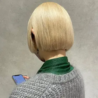 ショート カラー yumemiレイヤー ✴︎ 透明感カラーのヘアスタイル