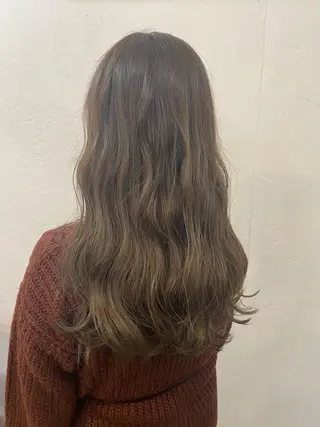 ロング 🍃透明感スタイル ｙｕ-ｋａ🍃のヘアスタイル
