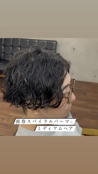 パーマ メンズ Rikito .のヘアスタイル