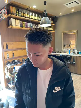 ショート メンズ なかで りゅうのすけのヘアスタイル