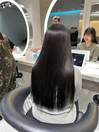 ミディアム コウスケ/ ハイトーン/韓国ヘアのヘアスタイル