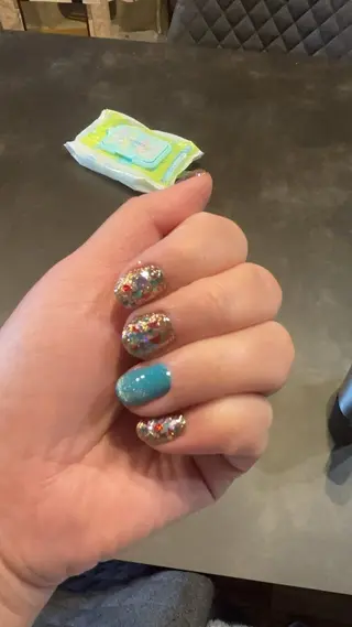 ネイル B.rose ビビのネイルデザイン