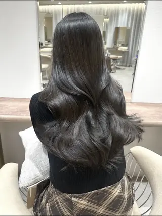 ロング カラー ♡Yoshino♡ 色っぽトレンドヘアのヘアスタイル