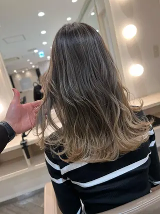 セミロング カラー 🇺🇸海外デザイン iCON TOKYOのヘアスタイル