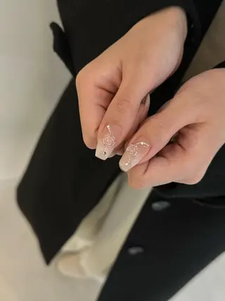 ネイル MIORA︎ マツエク×ネイルのネイルデザイン