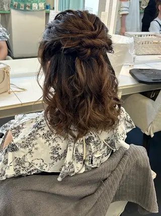 ミディアム Mars+ RISAのヘアスタイル