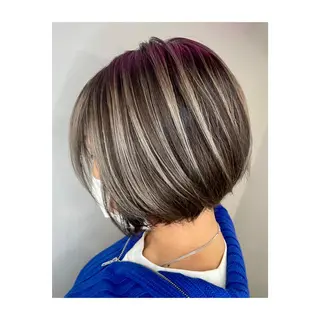 ショート カラー 二ヶ月綺麗なデザイン カット/星野六三四のヘアスタイル