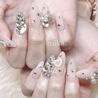 ネイル Nail&eye Belireのネイルデザイン