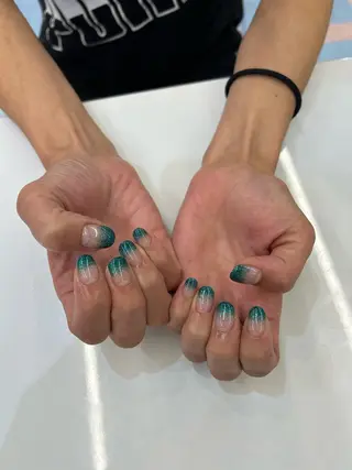 ネイル pool SHIBATAのネイルデザイン