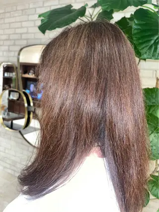 セミロング 森 泉琴のヘアスタイル