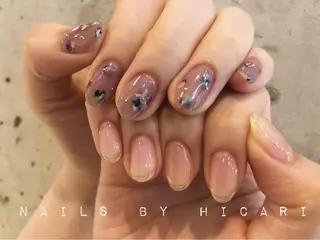 ショート カラー ネイル マツエク・マツパ illum hicariのネイルデザイン