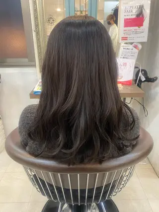 セミロング カラー パーマ ヘアアレンジ kame|レイヤー / 似合わせ顔周りのヘアスタイル