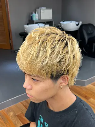 ショート メンズ メンズカット✂️ スキンフェード伊藤陸のヘアスタイル