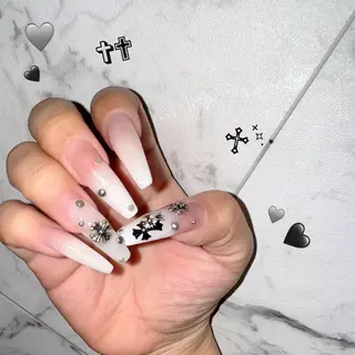 ネイル ﾈｲﾙｻﾛﾝ Vellのネイルデザイン